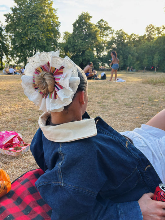 The Mandy Regular Doodle Buzz