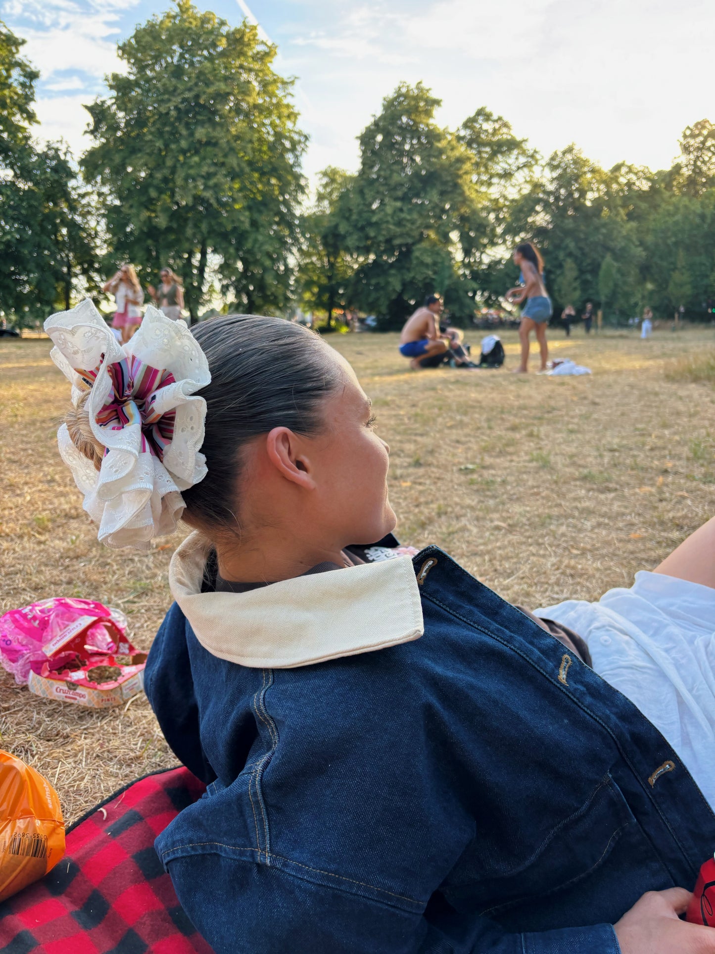 The Mandy Regular Doodle Buzz